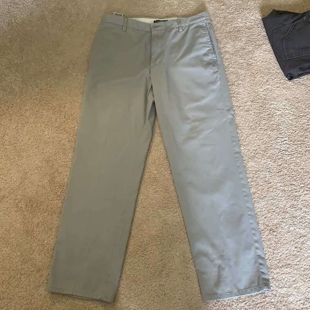 Dockers Easy Khaki Pants